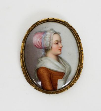 null ECOLE FRANCAISE vers 1775 Portrait d’une jeune femme au bonnet, en buste vers...