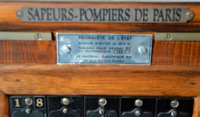 null "Standard téléphonique, Sapeur Pompier de Paris " Ancien standard téléphonique...