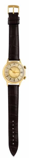 null "JEAGER LECOULTRE MONTRE en or jaune modèle ""MEMOVOX"", le boitier rond (36mm)...