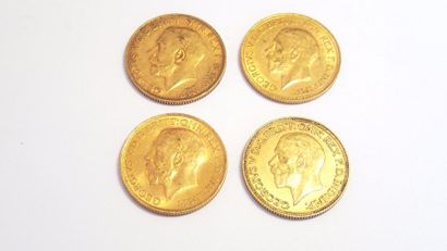 null 
Lot de 4 pièces en or jaune à l'effigie du Roi Georges V datées 1926, 1931,...