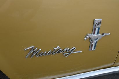 null 1962 Ford Thunderbird Châssis n° 2Y85Z159701. Carte grise de collection.

 Véritable...