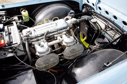 null 1964 Triumph TR4 Carte grise collection. N° châssis : CT 27244. Lancée en août...