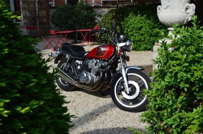 null 1983 Honda CB 750 Custom n° cadre : RC06-2002772. Carte grise française. 

L'amour...