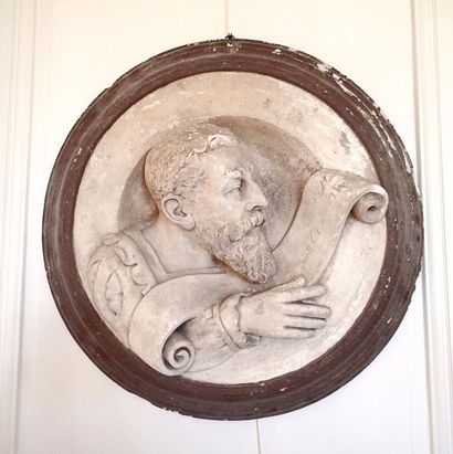 null MEDAILLON en plâtre représentant en haut relief François Ier Vers 1900 Diam...