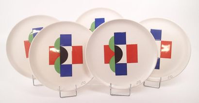 D'après Sonia DELAUNAY-Edition Artcurial Suite de 5 assiettes en porcelaine
Diam:...