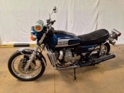 null 1978 SUZUKI RE5 Numéro RE513780 CG française Une des rares motos à moteur à...