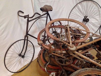 null 14 vélos plus Pieces de 1898 à 1950. 