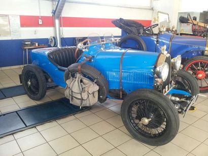 null BUGATTI TYPE 40 Moteur 501 Châssis n° 40657 Carte grise de collection Prix Bugatti...