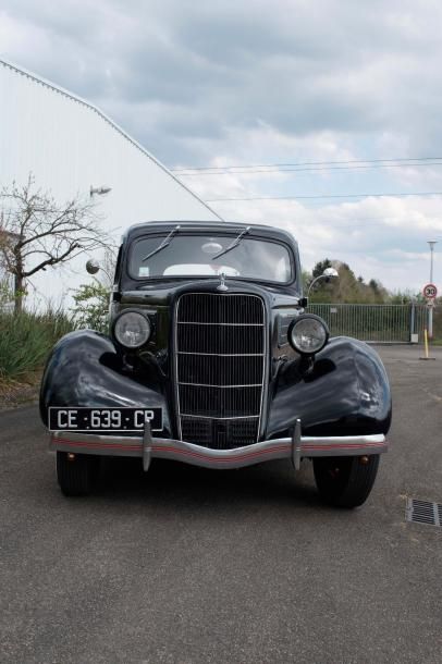 null 1935 FORD V8 moteur 24 boulons; part toutes distances