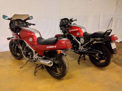 null Honda Lot de 2 VF 1000 F2 non bloquée à restaurer CG française pour les 2 