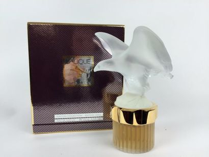 null LALIQUE FLACON de parfum de collection. France série mascotte « Aigle », pour...