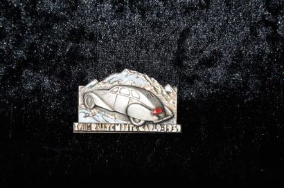 null "Broche XVIII -ème Rallye Monte-Carlo, 1939"

Broche de concurrent du "XVIII...