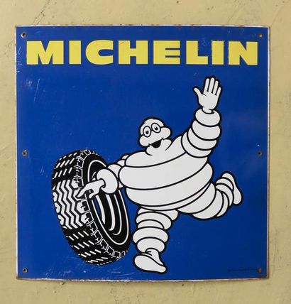 null "3 Plaques Michelin"

Plaque émaillée carrée, simple face "Michelin", réf: SMLF...