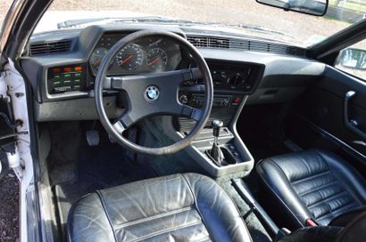 null 1980 BMW 628 CSI châssis n°5570195 Carte grise française
La BMW 628 CSI est...