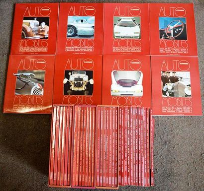 null "Automobiles Classiques" 

Collection de plus de 250 exemplaires de la revue...