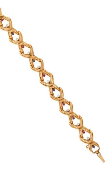 null BRACELET or jaune, la maille ajourée et réhausée de fils d'or jaune torsadés,...