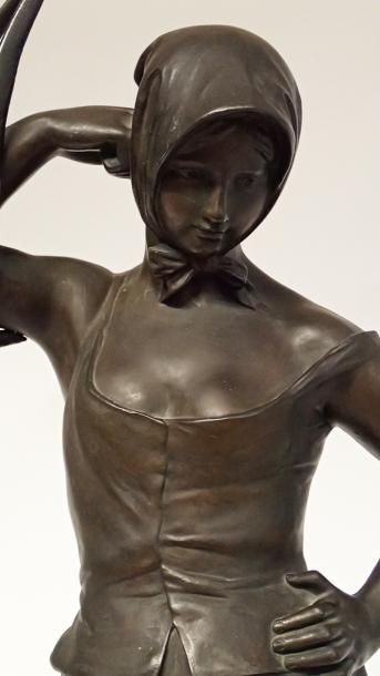 null Alfred BOUCHER (1850-1934) La Faneuse Bronze patiné Signé sur la terrasse Haut...