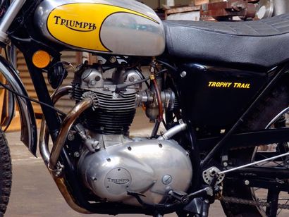 null 1973 

Triumph TR5 Trophy Trail 500 La Triumph TR5T Trophy Trail 500 n’est 

pas...