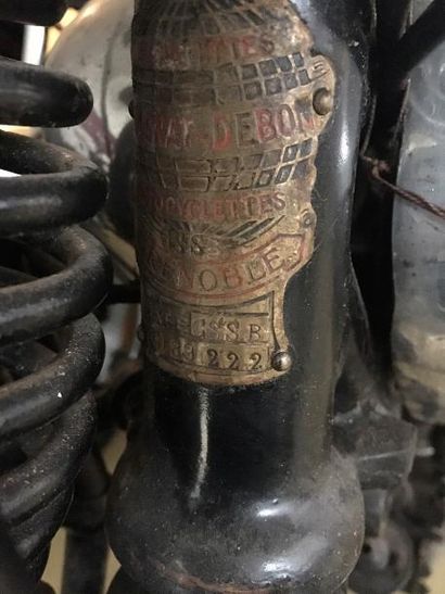 null 1937 

Magnat Debon type CSSB

Cadre N°189222 - Cylindrée : 500 cc

Moteur n°...