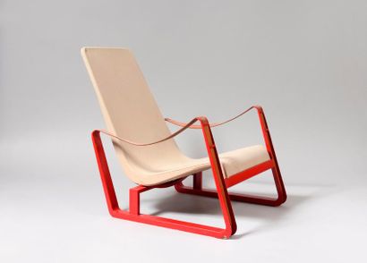 null Jean PROUVE (1901-1984) VITRA éditeur « Cité » , Fauteuil de forme ergonomique...