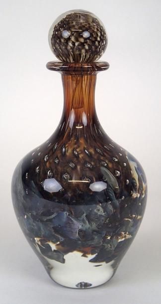 null Jean-Claude NOVARO (1953-2015) Vase en verre à décor d’inclusions et bulles...