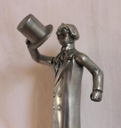 null «Master-John»

Mascotte de l'équipementier Eyquem, articulée, en fonte d'aluminium....