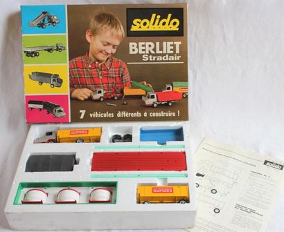 null "Miniature et Coffret SOLIDO: Berliet"

- Miniature Solido, échelle 1/43 -ème,...