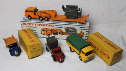 null "Miniatures DINKY-TOYS, Camions"

Quatre miniatures échelle 1/43 -ème.

- Dinky...