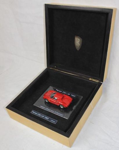 null Jacques BRAUER
"Ferrari 250 de 1965"
Création réalisée de la main du maquettiste...
