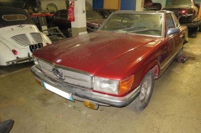 null c1973 MERCEDES BENZ 350 SL

Châssis n°107.043-12-008653

Boîte de vitesses automatique

Capote...