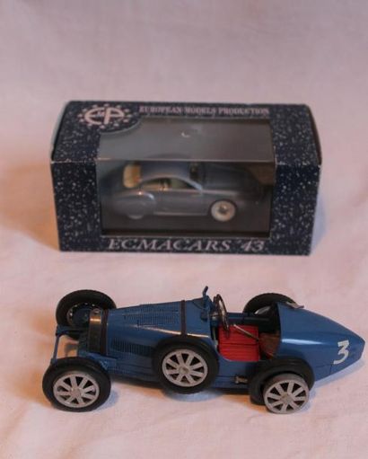 null "Miniatures Bugatti"

Trois Miniatures Bugatti au 1/43ème, on joint une miniature...