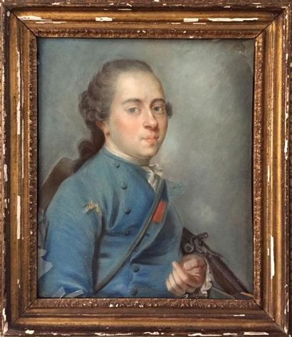 null ECOLE FRANCAISE du XVIIIème siècle Portrait d'homme en buste tenant un fusil...