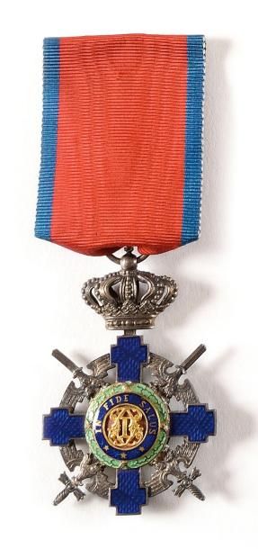 null ROUMANIE ORDRE DE L’ETOILE DE ROUMANIE Croix de chevalier à titre militaire,...