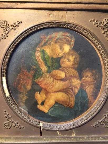 null ECOLE ITALIENNE du XVIIIème siècle Vierge à l'Enfant Huile sur toile marouflée...