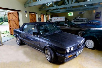  1989 
BMW 325i Cabriolet E30 
Numéro de série WBABB11000EB87475 
Plus gros moteur...