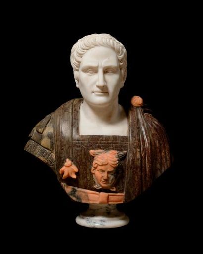 null Important BUSTE sur piedouche en marbres à l'effigie de l'Empereur Hadrien cuirassé,...