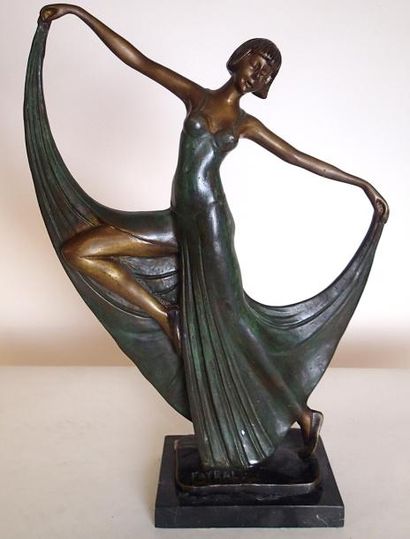null Pierre LE FAGUAYS (1892-1962) dit FAYRAL La Danseuse Bronze patiné signé sur...