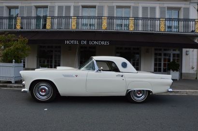 null 1955 

FORD THUNDERBIRD

Cabriolet V8 - N° de série : P5FH201430

Titre de circulation...