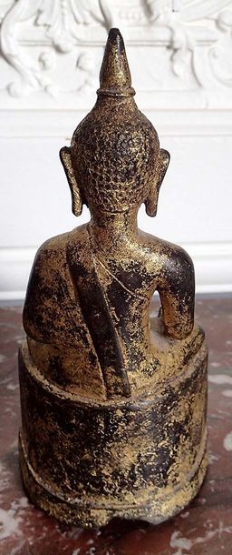 null THAILANDE Bouddha assis en position du lotus Fonte dorée XIXème siècle Haut...