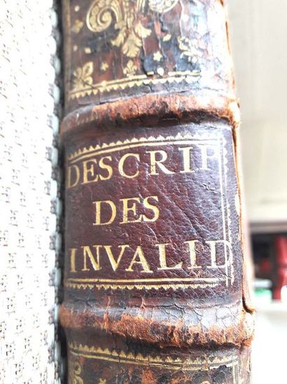 null PÉRAU (Gabriel-Louis). Description historique de l'Hôtel royal des Invalides....