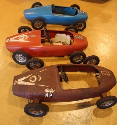 null "Trois Honda F1- Automobiles pour enfants"


Trois automobiles à pédales identiques...
