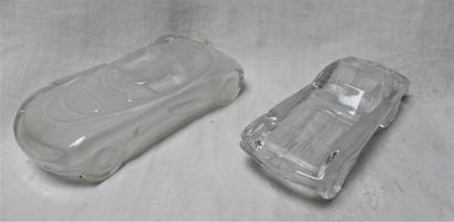 null " 4 modèles en cristal" Ensemble de 4 véhicules en cristal, verre blanc moulé...