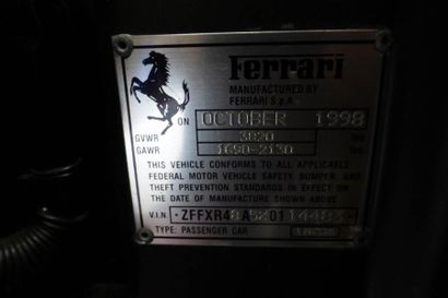 null 1999 FERRARI 355 SPIDER Châssis n° ZFFXR48A5X0114483 Bagagerie Ferrari d’origine...