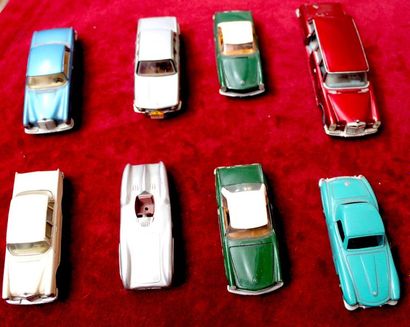 null "DINKY- TOYS- Mercedes- Benz & BMW"

Lot de huit miniatures au 1/43ème de la...
