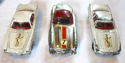 null "CORGI TOYS - Mercedes- Benz et Volvo"

Lot de onze miniatures au 1/43ème de...