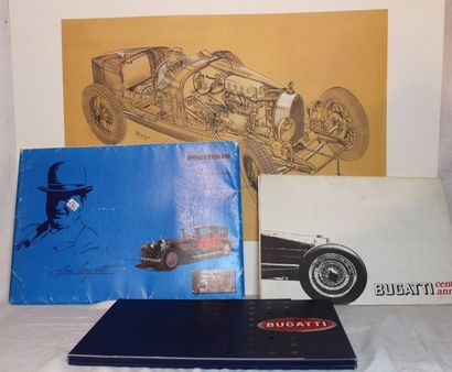 null « Documentation Bugatti » 

-«  Bugatti Cento Anni  » Portfolio de 16 planches,...
