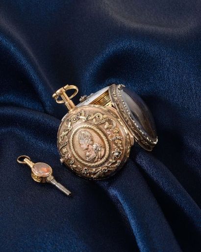 null Ravissante petite montre de dame en vermeil, à cadran émaillé à chiffres arabes,...