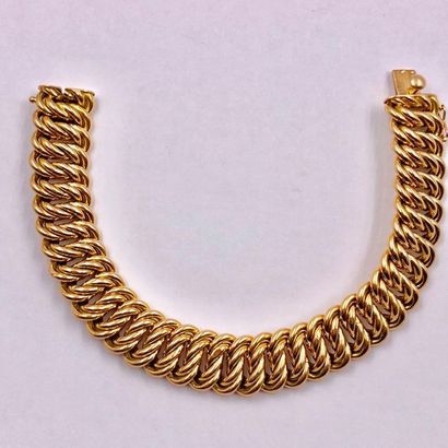 null BRACELET en or jaune 750 millièmes à maille américaine. Fermoir cliquet sécurisé....