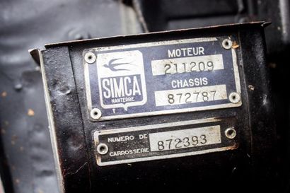 1950 SIMCA 8 Numéro de série 872757

Intéressante version 4 portes sans montants

Carte...