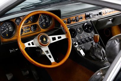 1971 LAMBORGHINI ESPADA Numéro de série 7897

Historique connu

Numéro moteur et...